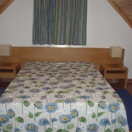 Apartamentos Turisticos Nossa Senhora Da Estrela Aparthotel