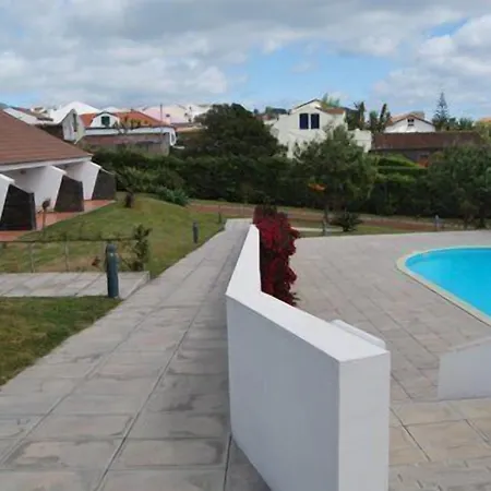 Apartamentos Turisticos Nossa Senhora Da Estrela 3*