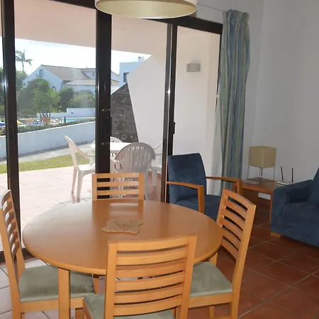 Apartamentos Turisticos Nossa Senhora Da Estrela 3*